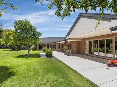 37 Regent's Park Drive, Casebrook