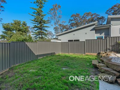 9a Mattes Way, Bomaderry