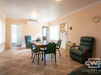 23 Simpson Street, Deepwater