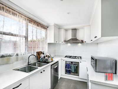 48 Woodburn Crescent, Meadow Heights