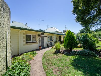 295 Carpenter Rocks Road, Moorak