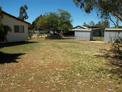 33 Pelican street, Longreach