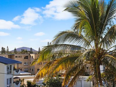 21 / 19 Memorial Avenue, Maroochydore