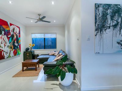 21 Cyprea Close, Trinity Beach