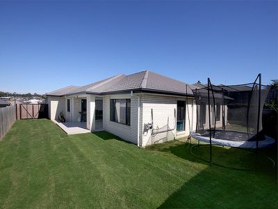 11 Baystone Place, Raceview