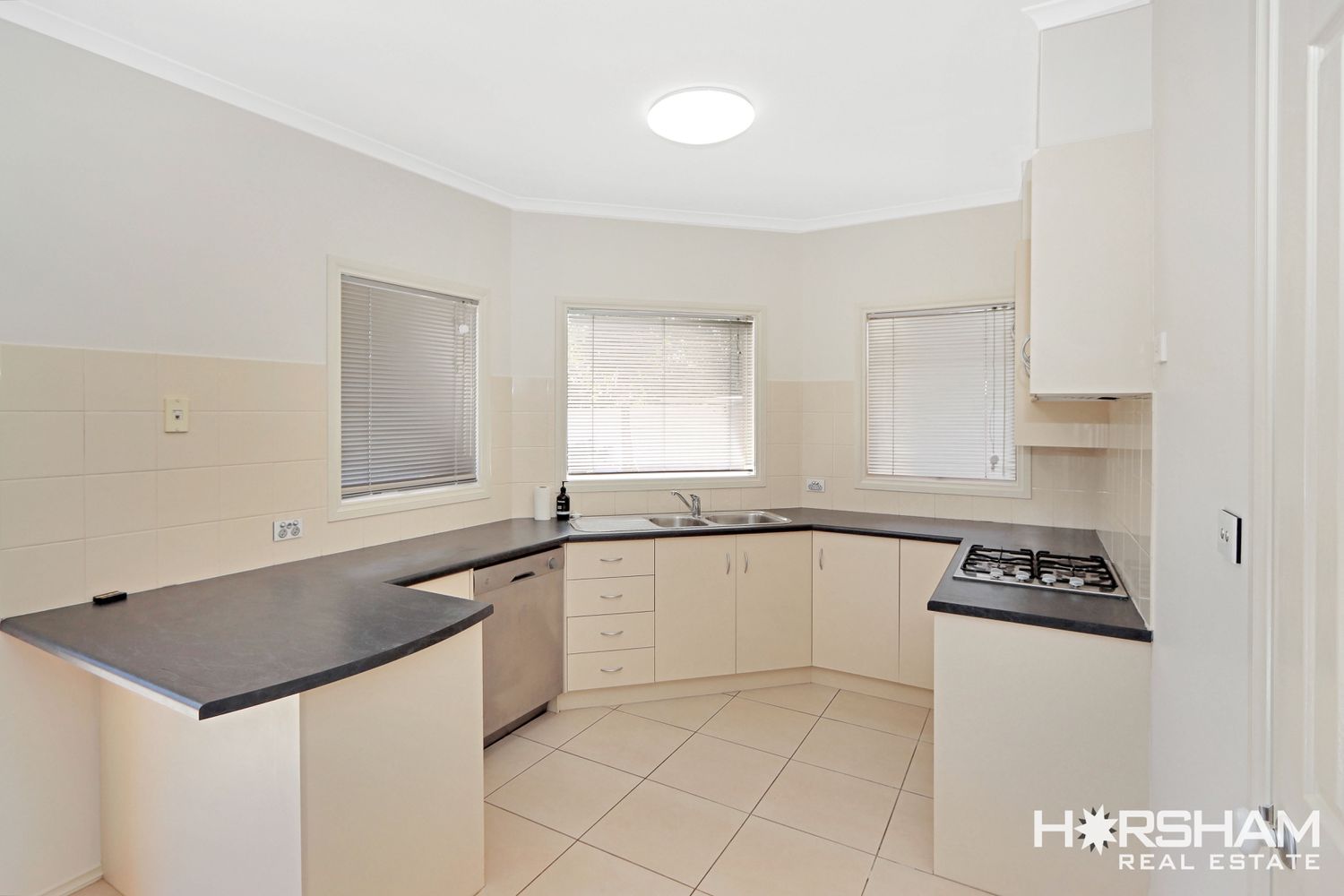 3 / 38 Karingal Crescent, Horsham