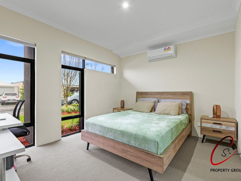 17 Lockwood Way, Aveley