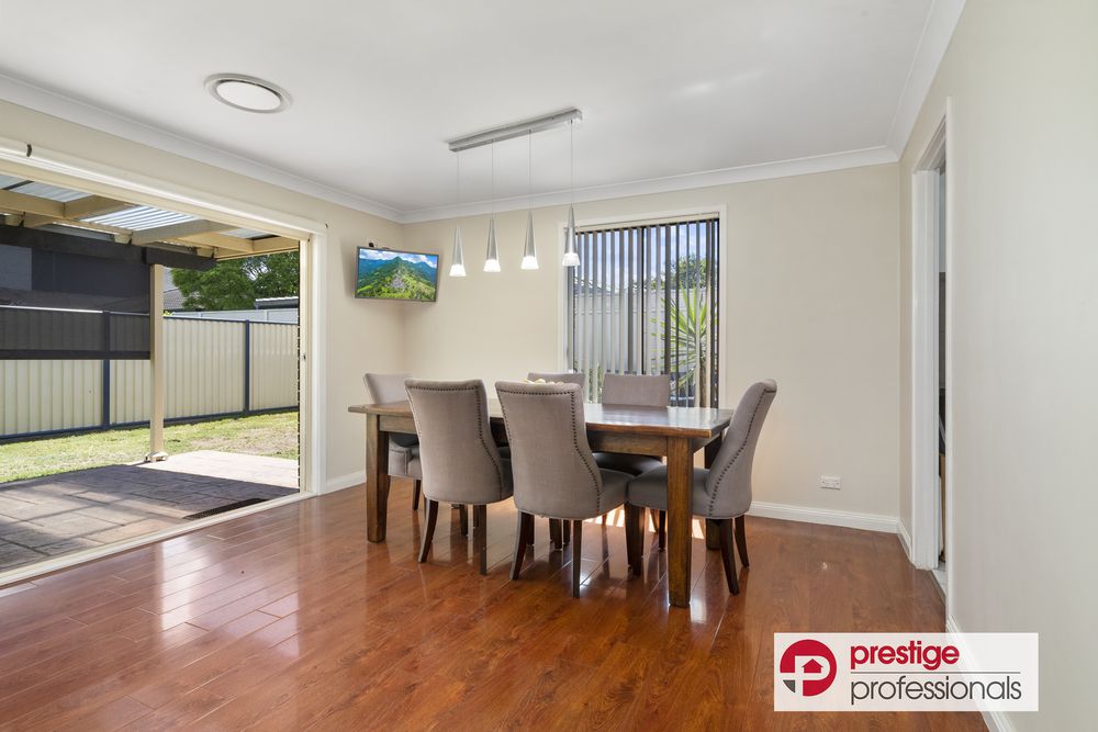11 Derwent Court, Wattle Grove