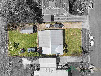39 Valley Avenue, Mount Beauty