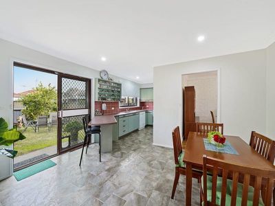 9 Dredge Avenue, Moorebank