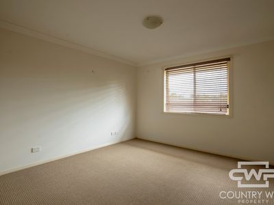 8B Urandangie Street, Guyra