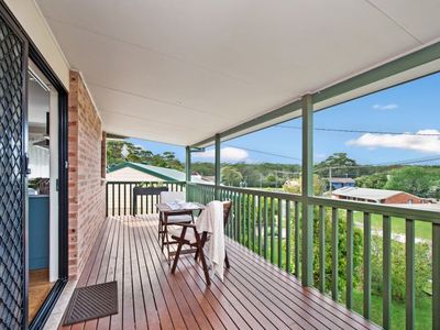 7 Torquay Drive, Lake Tabourie