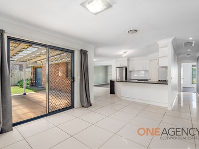 98 Evernden Road, Llanarth