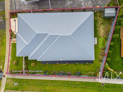 11 Dowding Crescent, New Town