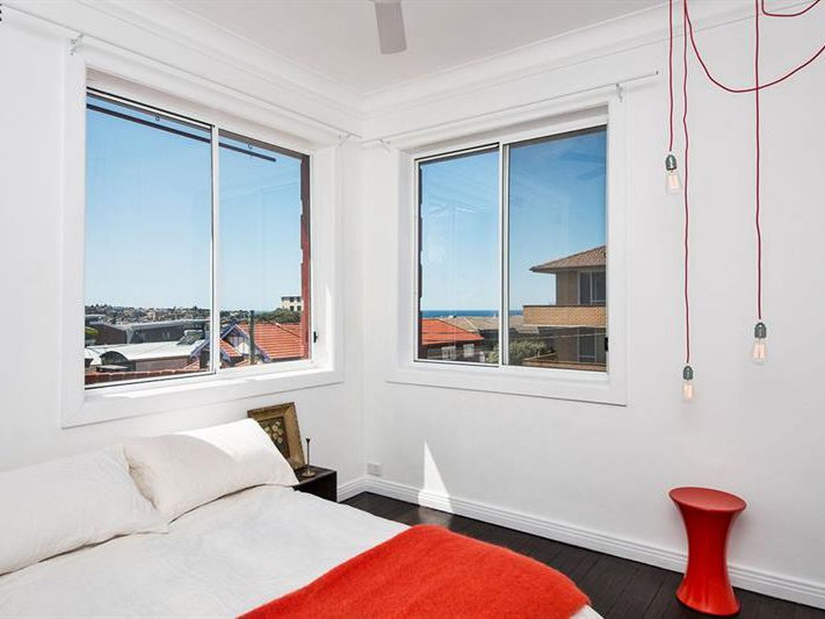 9 / 27 Glen St, Bondi