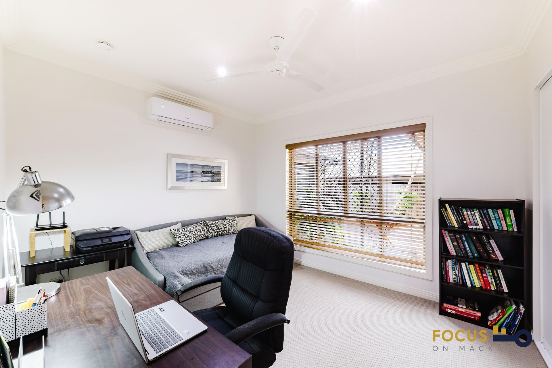 70 Gingham Street, Glenella