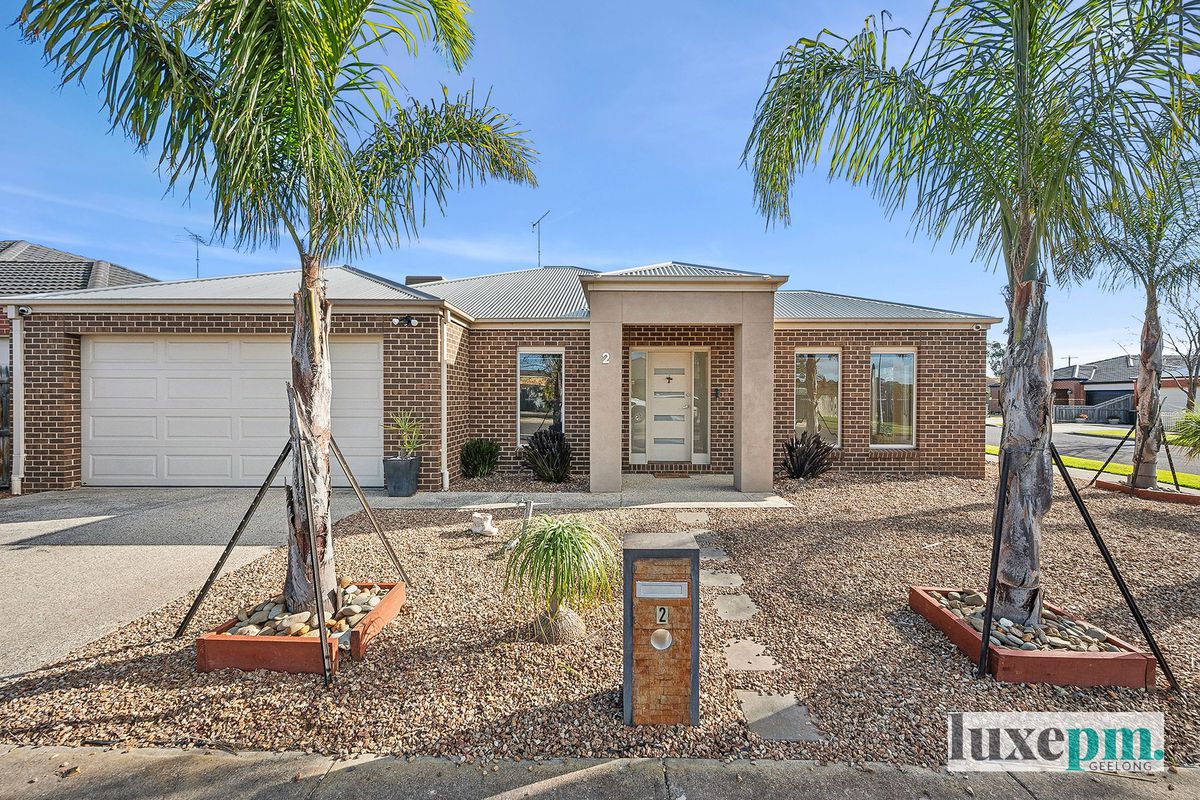 A home that ticks all the boxes! Save with solar panels