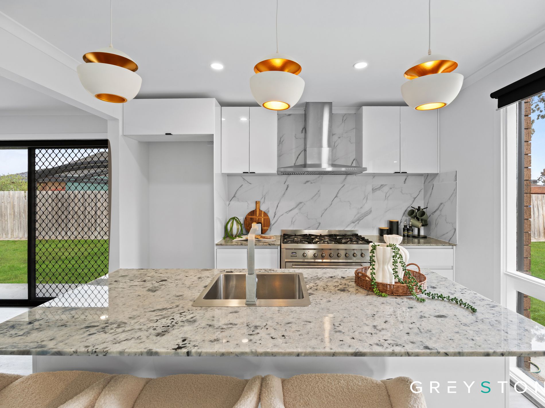 6 Christina Crescent, Kurunjang