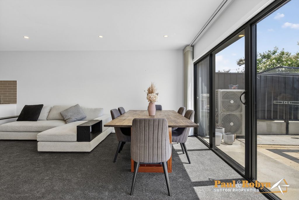 11A Woodberry Avenue, Coombs