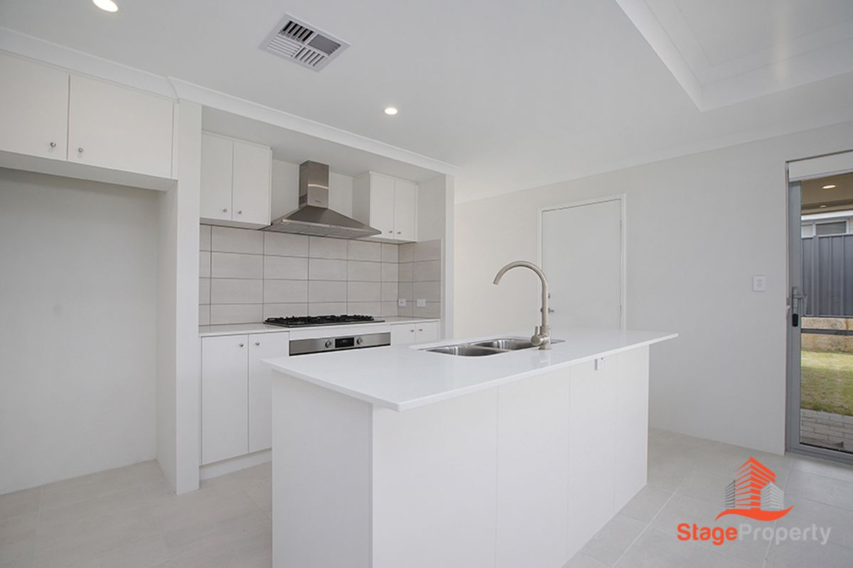 8 Hibiscus Street, Hammond Park