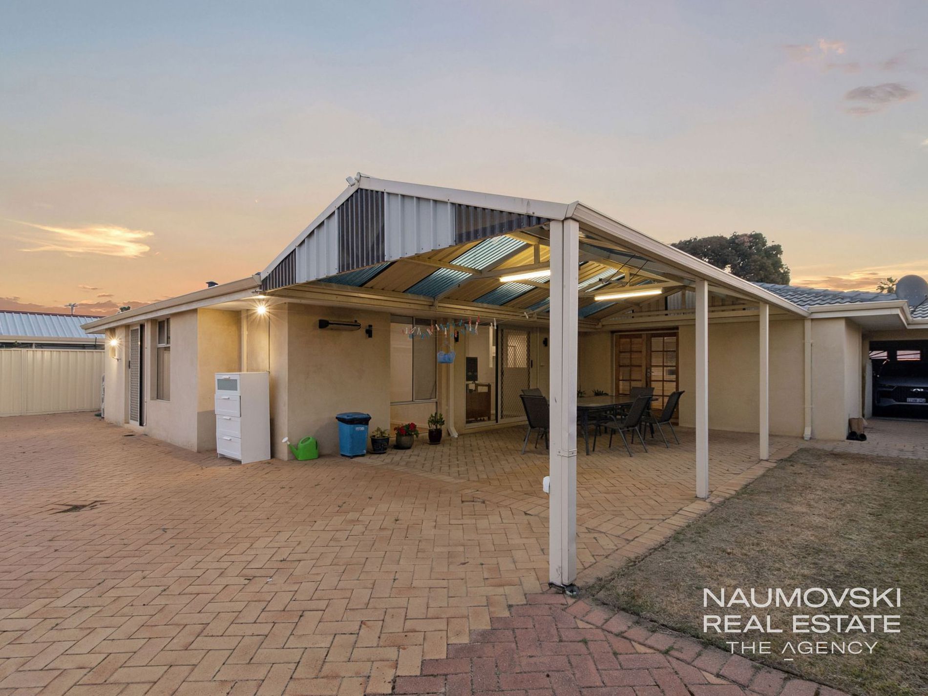 6 Jefferson Drive, Marangaroo