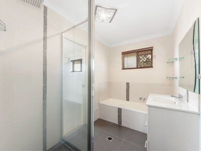 2 Tallowood Street, Yamanto