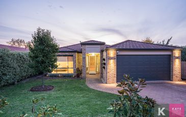 4 Castle Court, Beaconsfield