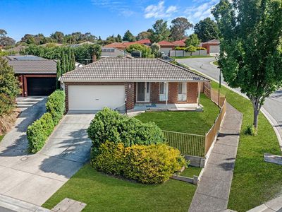 16 Burlington Chase, Hampton Park