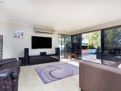 26 Santorini Turn, Ellenbrook