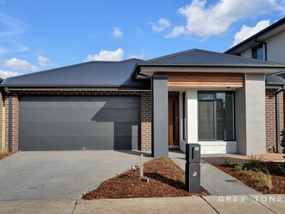34 Maradona Boulevard, Deanside