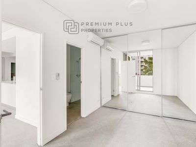 305 / 2 Discovery Point Place, Wolli Creek