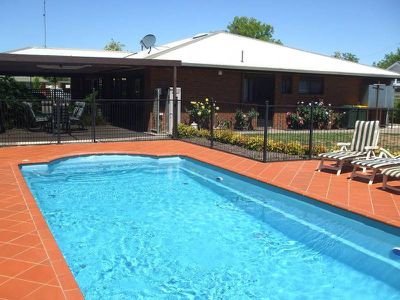 1 Lukin Court, Horsham
