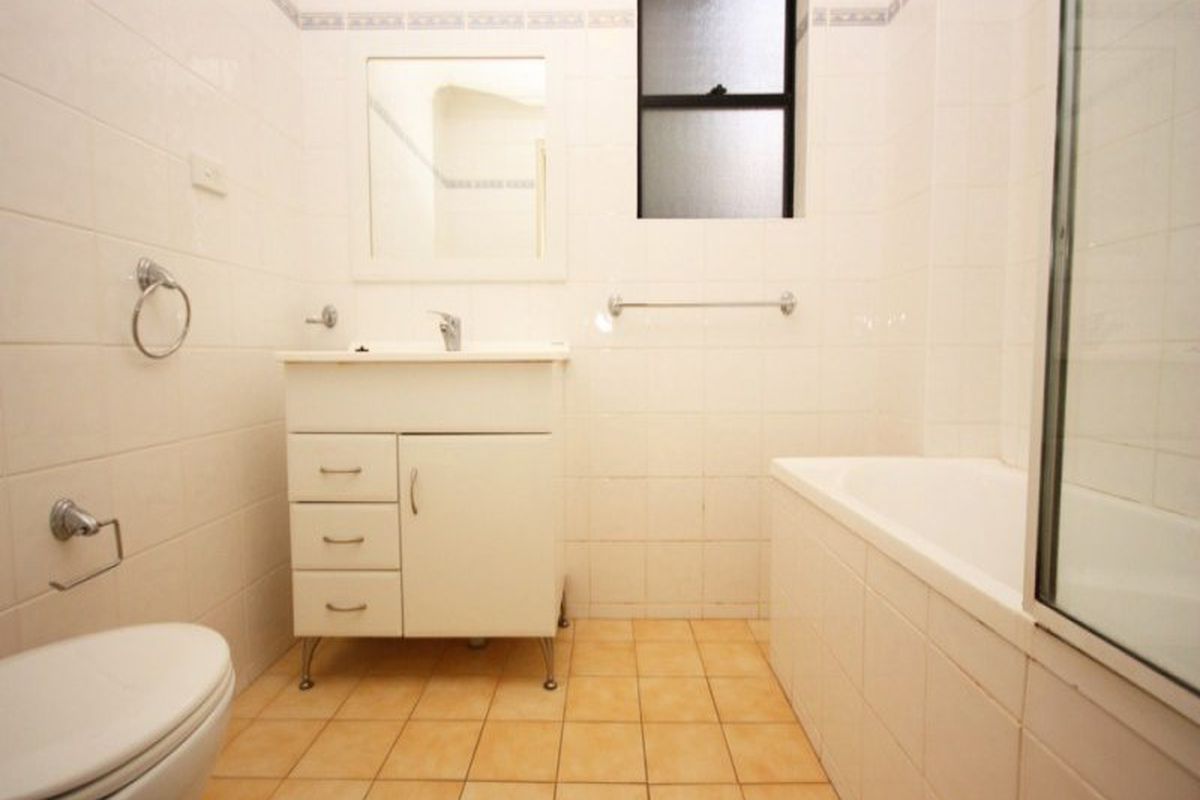 1-3 Tavistock Road, Homebush West