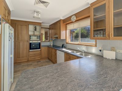 12 Haddrill Parade, Dalmeny