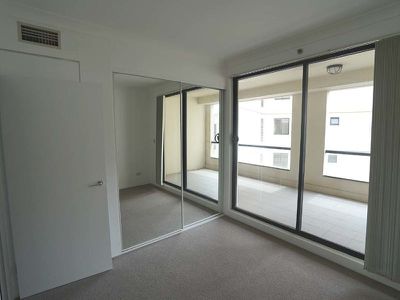 913 / 242 Elizabeth Street, Surry Hills
