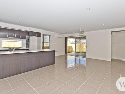 22 Wedge Tail Court, Griffin