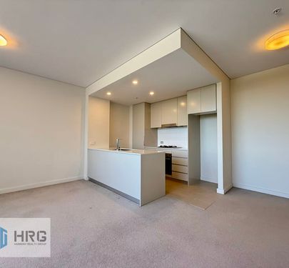 210 / 2 Discovery Point Place, Wolli Creek