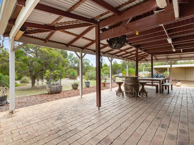 14 Brockwell Place, Oakford