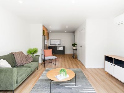 4 Dallas Lane, Caversham