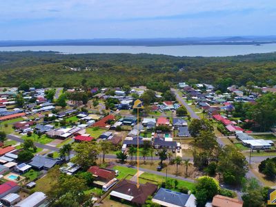 44 Clemenceau Crescent, Tanilba Bay