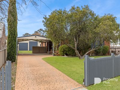 8 High Street, Harcourt