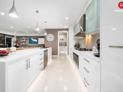10 Newgate Boulevard, Elizabeth Hills