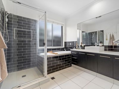 49 Laceflower Parade, Casuarina