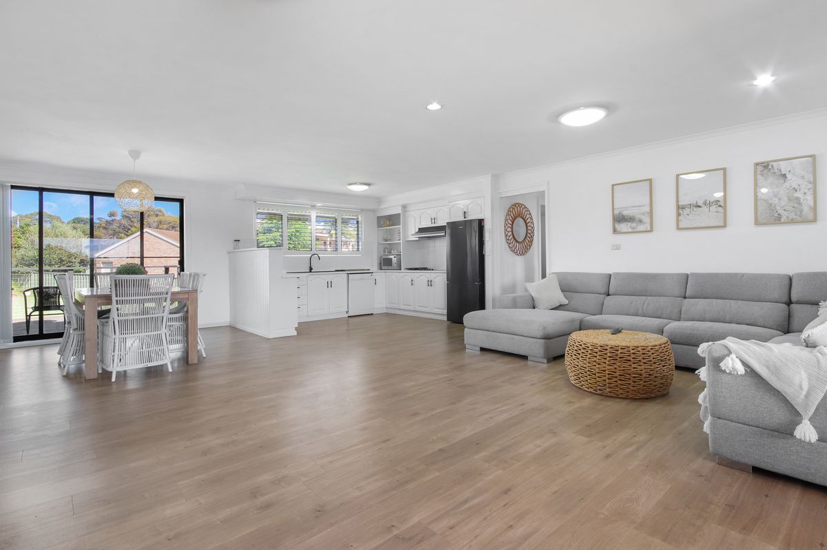 14 Emma Close, Dalmeny