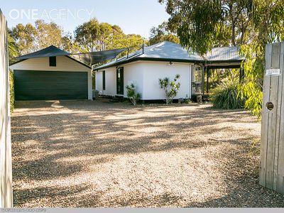 4 Chantilly Street, Urangan