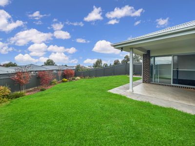 19B Bradford Circuit, Dubbo