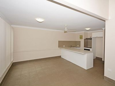 2 / 184 Torquay Road, Scarness