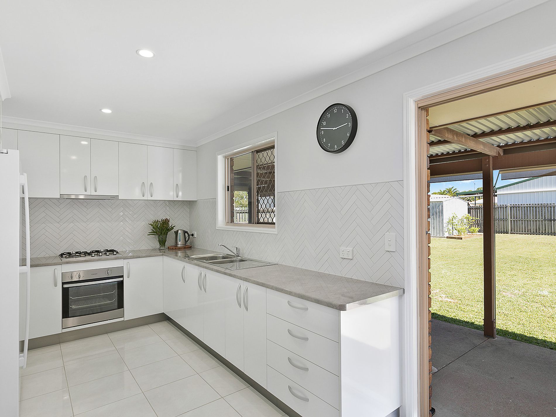 87 Snapper Street, Kawungan