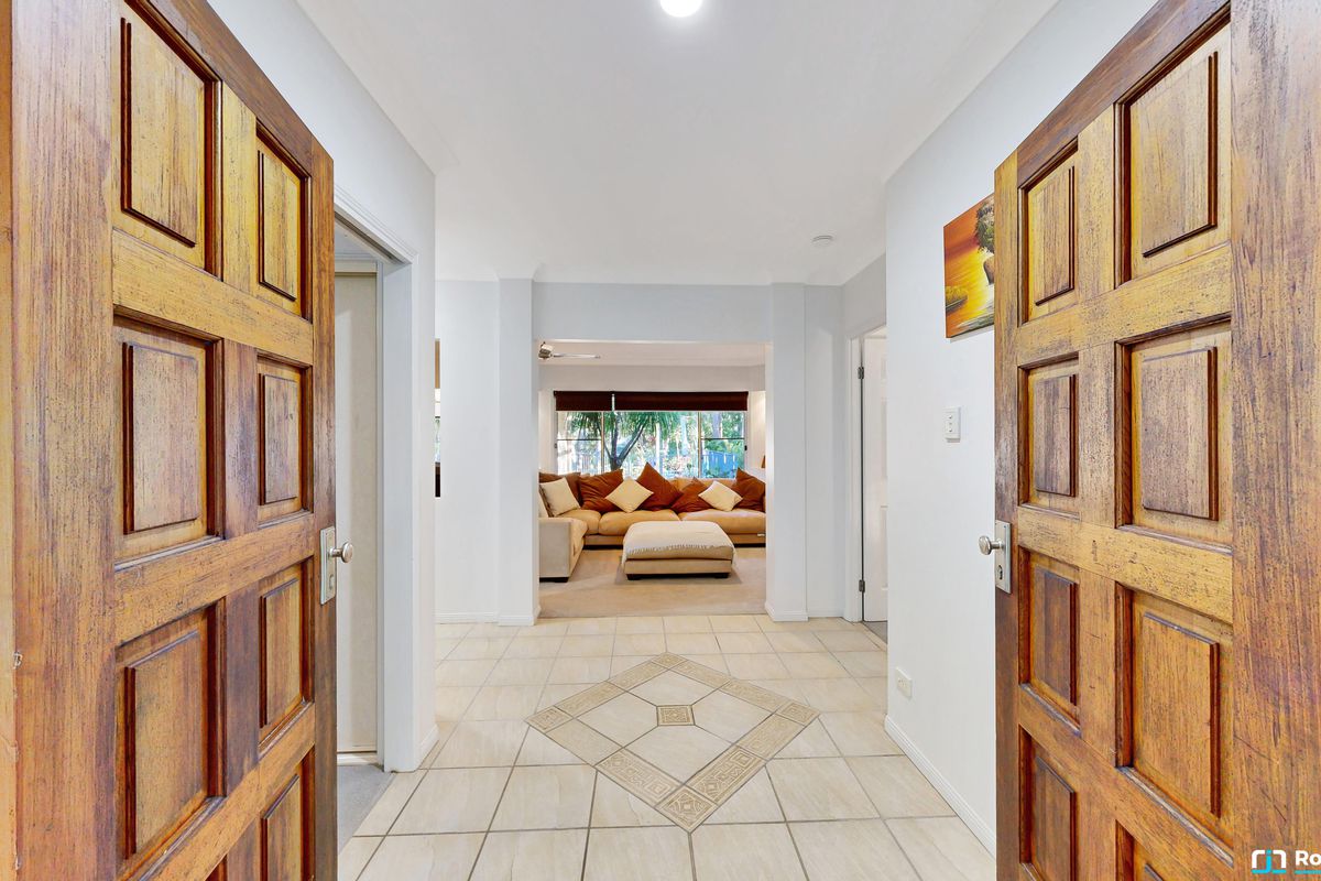 6 Bloodwood Place, Cooroibah