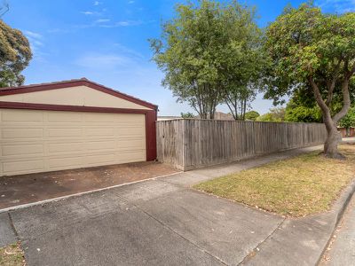 1 Saligna Court, Langwarrin